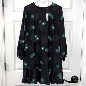 NWT Ann Taylor Mini Dress Balloon Sleeve Size 6 Black, White and Green Floral